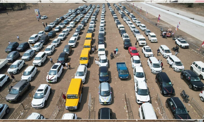 उज्जैन-विक्रम-व्यापार-मेले-में-बिकीं-मर्सिडीज-बेंज-और-bmw-समेत-35000-गाड़ियां,-लोगों-ने-लिया-छूट-का-फायदा