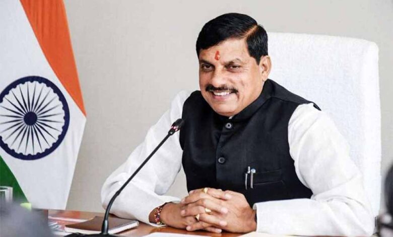 किसानों-के-कल्याण-और-पूरी-अर्थव्यवस्था-को-लाभान्वित-करने-के-लिए-निरंतर-बढ़ता-रहे-सिंचाई-क्षेत्र-:-मुख्यमंत्री-डॉ.-यादव