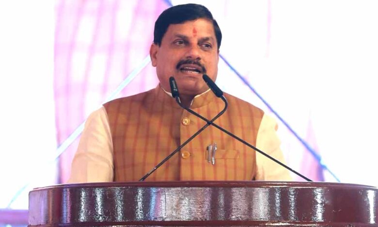 हमारा-गौरव-हैं-प्रदेश-के-खिलाड़ी-मुख्यमंत्री-डॉ.-यादव,-पदक-विजेता-खिलाड़ियों-को-दी-बधाई