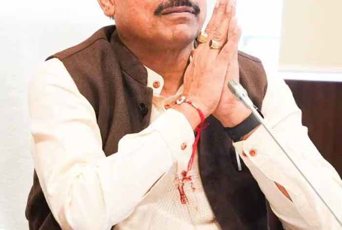 मुख्यमंत्री-डॉ.-यादव-ने-पितृ-मोक्ष-अमावस्या-पर-अर्पित-किया-श्रद्धांजलि-भाव