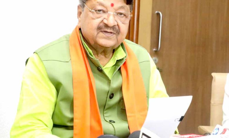 सिंहस्थ-के-निर्माण-कार्यों-का-वरिष्ठ-अधिकारी-लगातार-करें-निरीक्षण:-नगरीय-प्रशासन-मंत्री-विजयवर्गीय