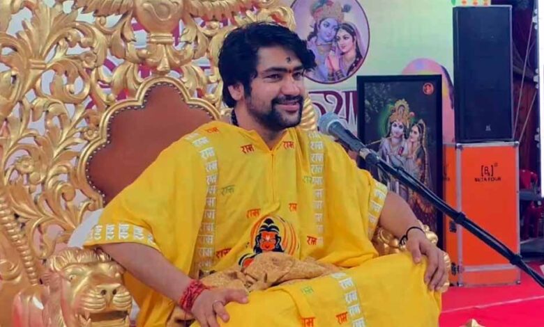 पंडित-धीरेंद्र-कृष्ण-शास्त्री-का-आदेश:-बागेश्वर-धाम-में-वीआईपी-मुलाकातें-होंगी-बंद,-जानिए-वजह