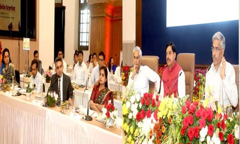 नगरीय-क्षेत्रों-के-सुनियोजित-विकास-के-लिये-वर्ष-2047-को-ध्यान-में-रखकर-बनाएं-कार्ययोजना-:-मुख्यमंत्री-डॉ.-यादव