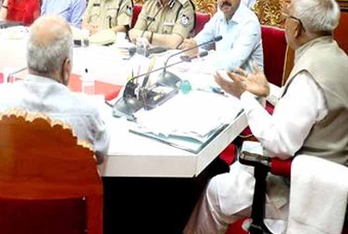 गौरव-दिवस-का-आयोजन-सभी-जिलों-में-हो-:-राज्यपाल-पटेल
