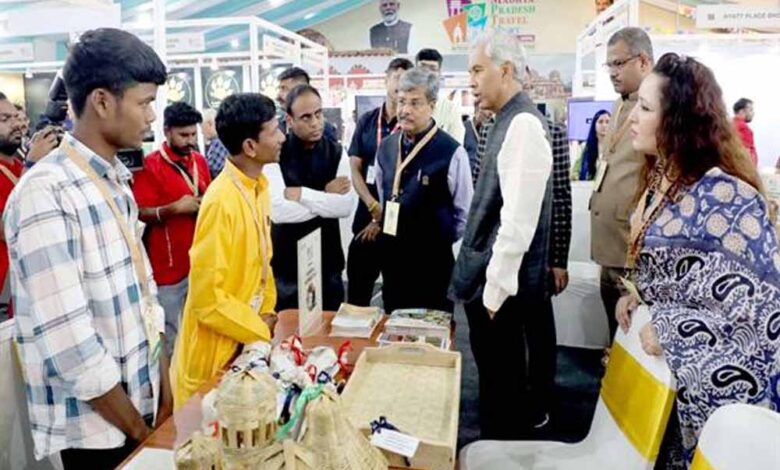 मुख्य-सचिव-जैन-ने-मध्यप्रदेश-ट्रैवल-मार्ट-के-बी-2-बी-इवेंट-और-प्रदर्शनी-का-किया-शुभारंभ