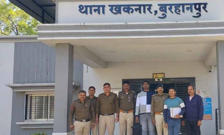 बुरहानपुर-में-हथियारों-का-जखीरा:-पंजाब-का-युवक-तीन-देसी-पिस्टलों-के-साथ-गिरफ्तार