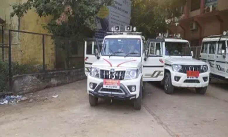 शासकीय कार्यालयों में बगैर वैध दस्तावेज के वाहन नहीं चल सकेंगे