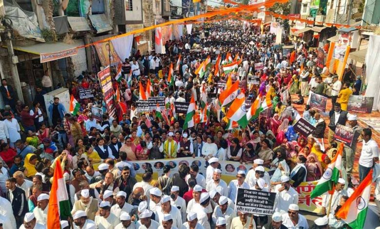 इंदौर में भागीरथपुरा कांड पर कांग्रेस की न्याय यात्रा, दिग्विजय सिंह सहित कई नेता शामिल