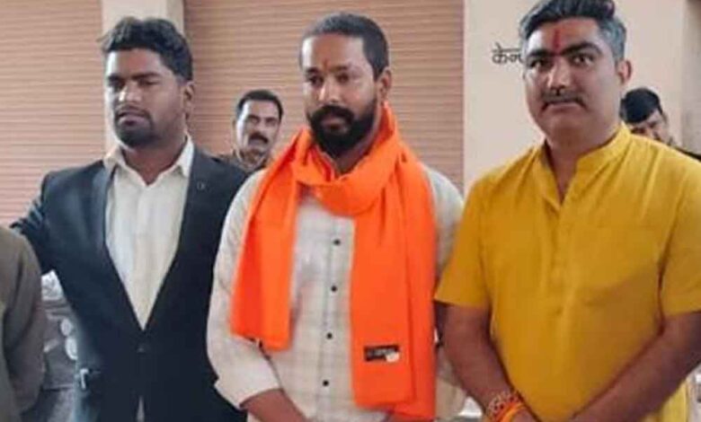 मोहसिन-से-मोहित-दास-तक-का-सफर,-बालाघाट-सम्मेलन-में-शंकराचार्य-के-हाथों-अपनाया-सनातन-धर्म