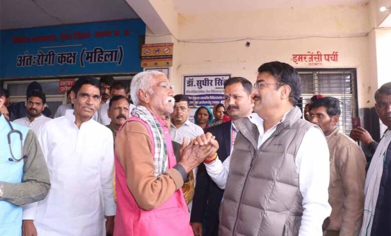 स्वास्थ्य सेवाओं का जायजा लेने सिविल अस्पताल मैहर पहुंचे राज्य मंत्री पटेल
