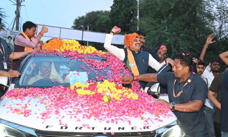 Datia Bypoll: दतिया में CM मोहन यादव का कांग्रेस पर बड़ा हमला, बोले- 5 पीढ़ियों से एक ही परिवार में सिमट गई पार्टी
