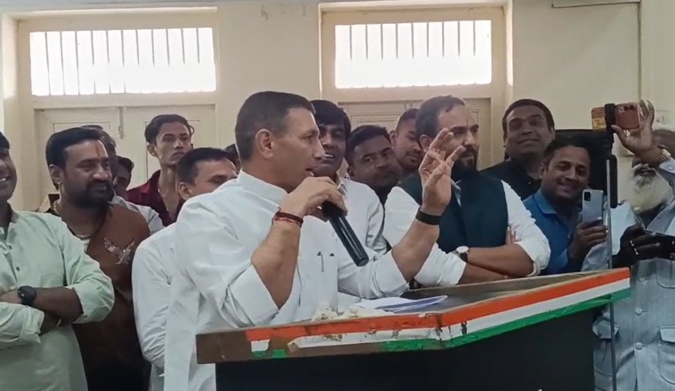 जीतू पटवारी का बड़ा आरोप, मुख्यमंत्री और नगरीय प्रशासन मंत्री के बीच अंदरूनी खींचतान का दावा